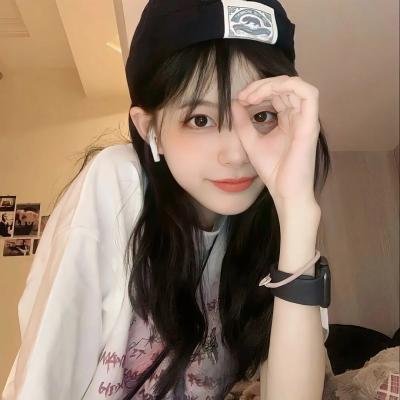 《飞翼振四方》海报